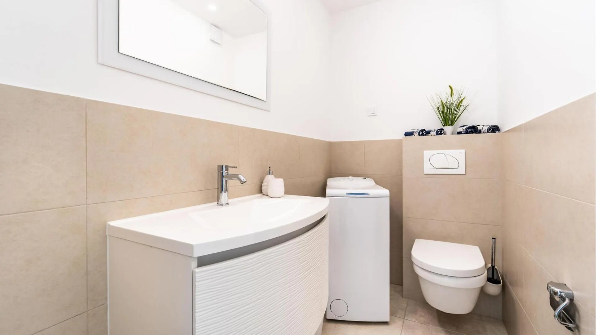 Cozy Apartment In Bibinje With Kitchen 0*,