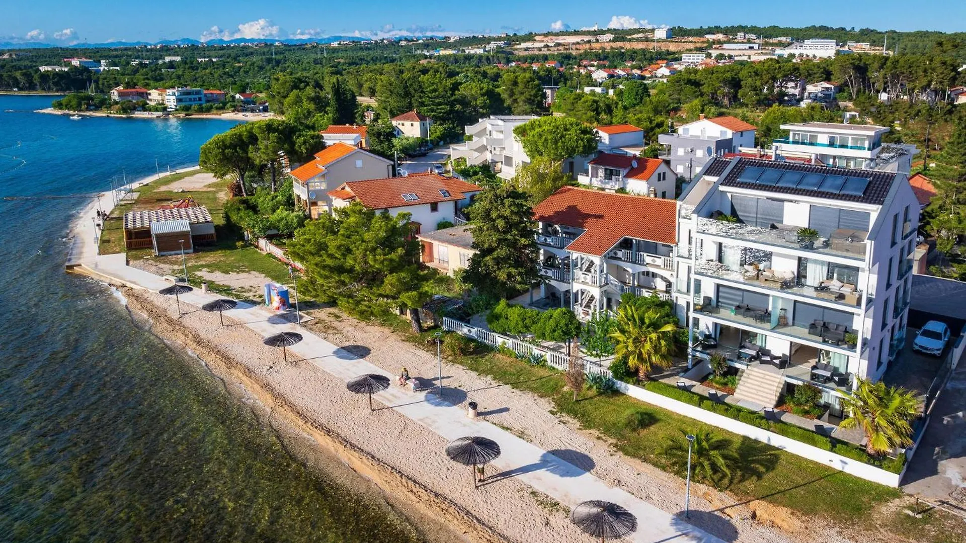 Cozy Apartment In Bibinje With Kitchen